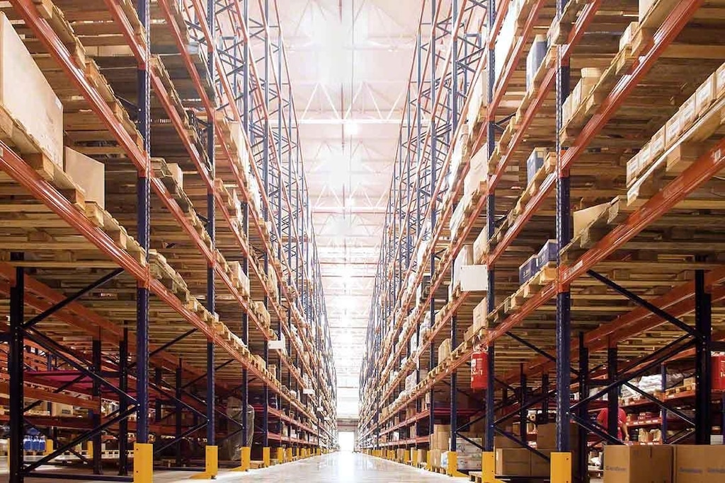 El SGA ayuda a llevar un control exhaustivo del inventario en tiempo real El SGA ayuda a llevar un control exhaustivo del inventario en tiempo real