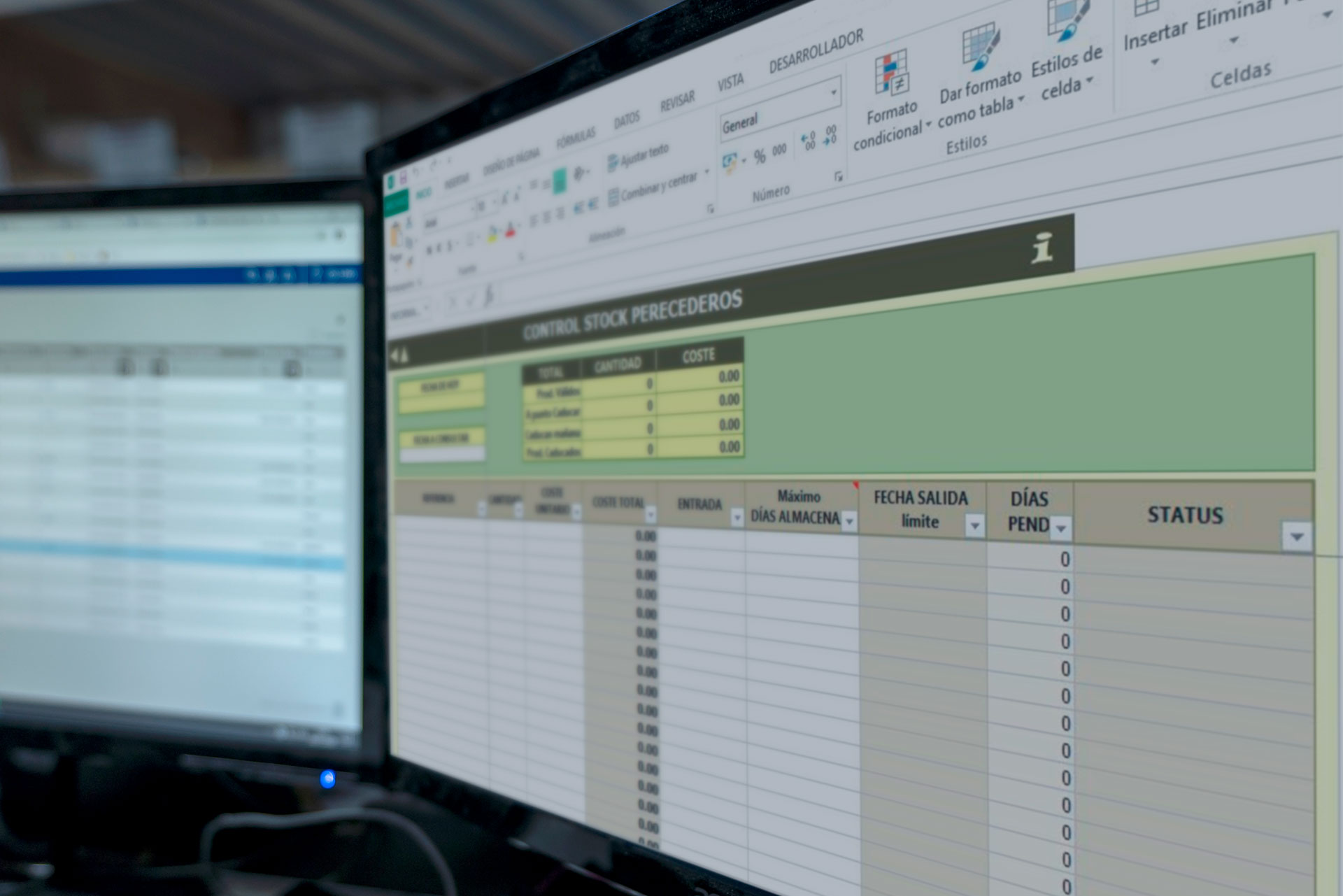 Son muchas las compañías que emplean plantillas de Excel para conocer el stock en su almacén Son muchas las compañías que emplean plantillas de Excel para conocer el stock en su almacén