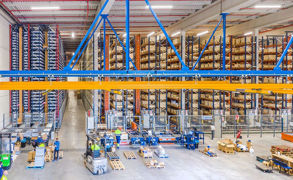 Industrias Yuk: centralización logística, cinco bodegas en una con miles de referencias Industrias Yuk: centralización logística, cinco bodegas en una con miles de referencias