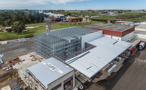 Los beneficios del sistema autoportante y del Pallet Shuttle unidos en esta cámara de congelación para una empresa avícola de Argentina Los beneficios del sistema autoportante y del Pallet Shuttle unidos en esta cámara de congelación para una empresa avícola de Argentina