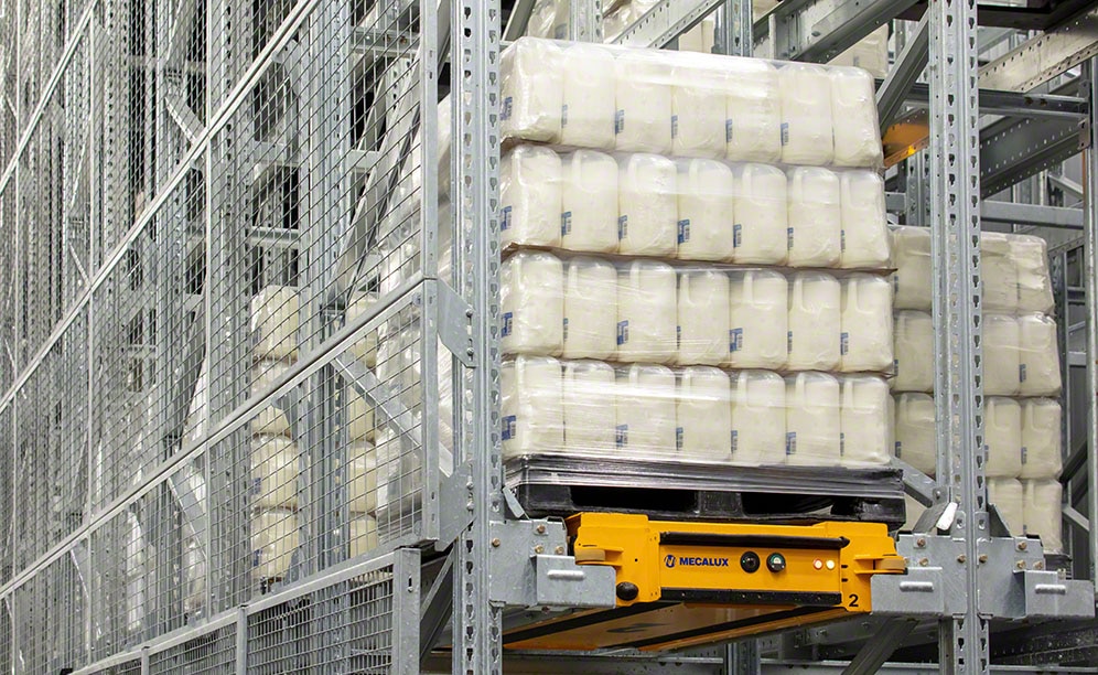 Producers Dairy ha renovado su bodega con el sistema Pallet Shuttle