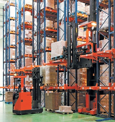 Bodega dedicada a maquinaria y herramientas para la construcción