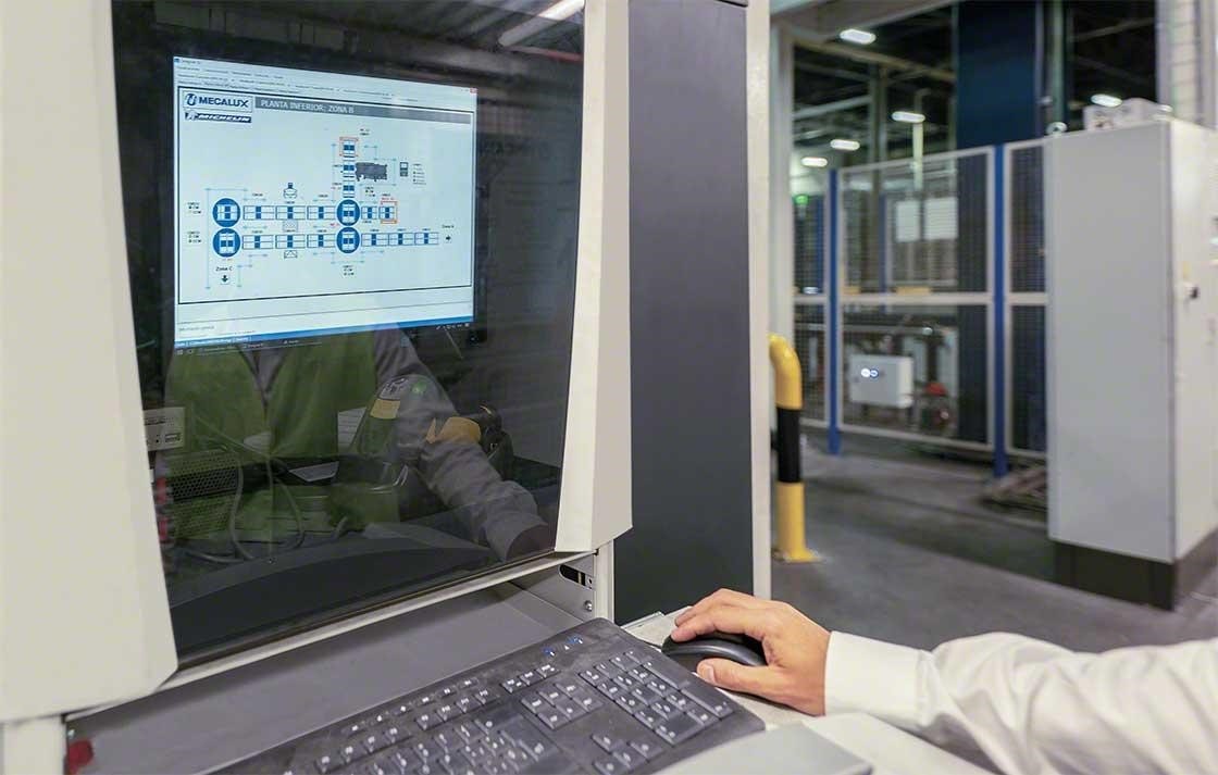 La gestión de ubicaciones en un almacén caótico está dirigida por un SGA