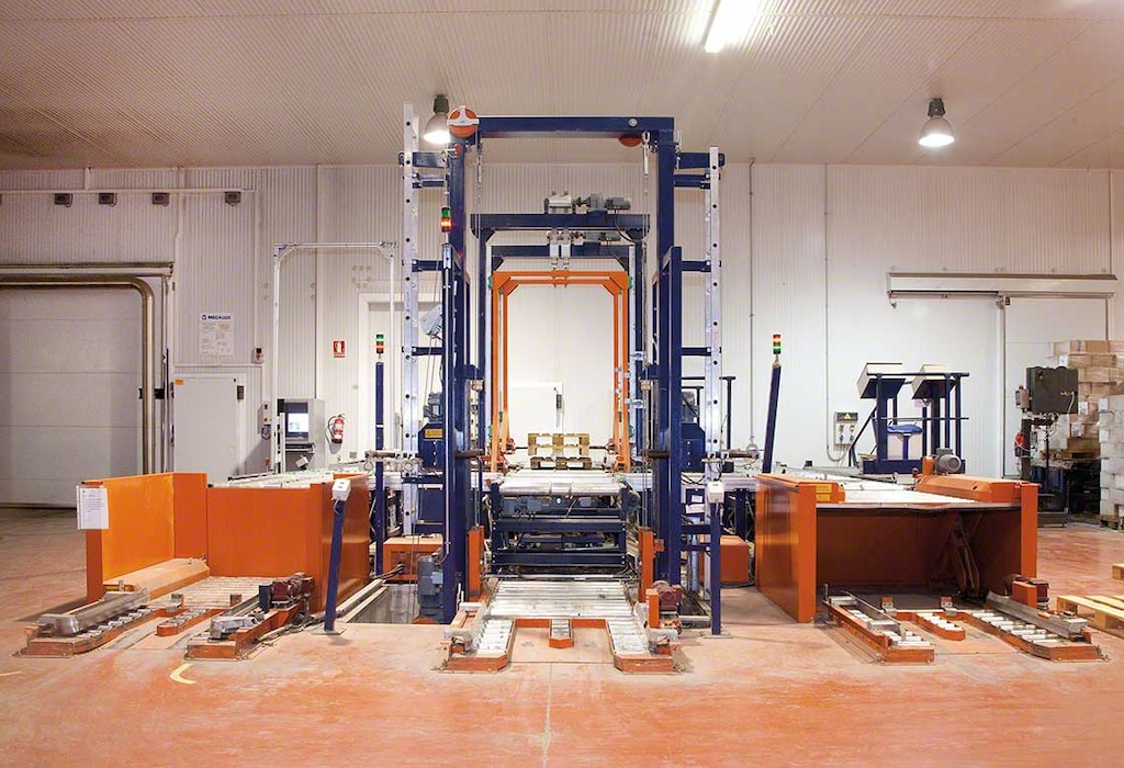 Los PIE realizan el control de entradas de estibas en la instalación de forma completamente automatizada Los PIE realizan el control de entradas de estibas en la instalación de forma completamente automatizada