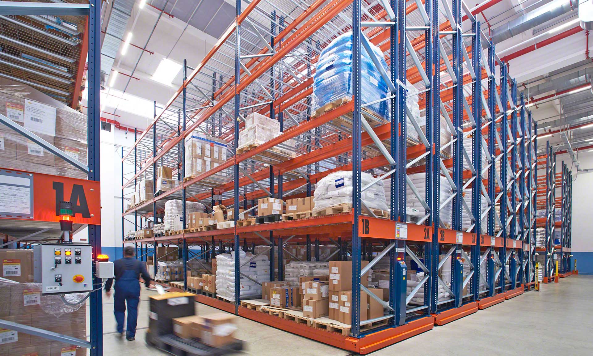 Vibar Nord: robotización que conecta producción y bodega Vibar Nord: robotización que conecta producción y bodega