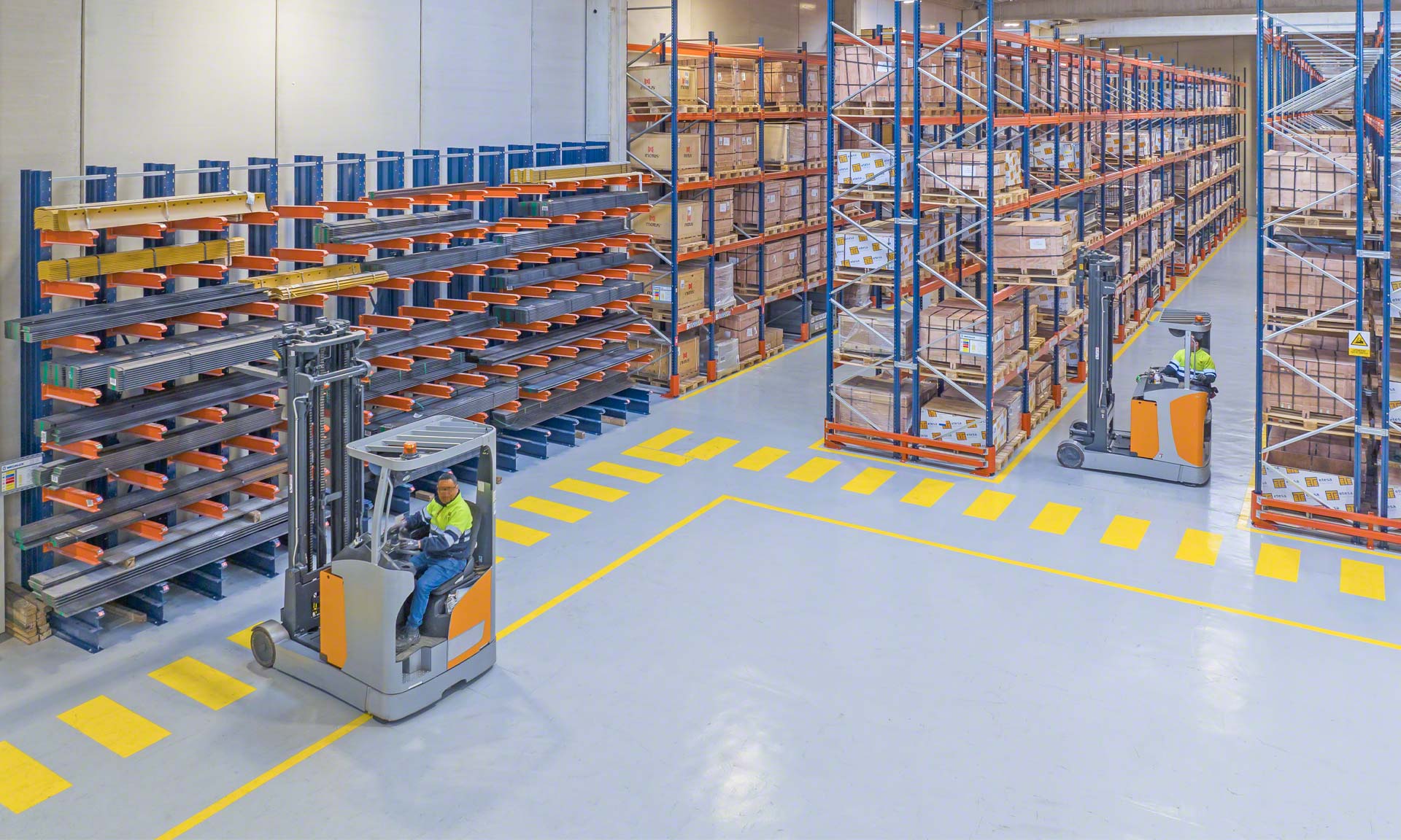 ETESA digitaliza la gestión de su bodega con Easy WMS de Mecalux ETESA digitaliza la gestión de su bodega con Easy WMS de Mecalux
