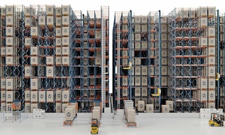 El 4-Way Pallet Shuttle dinamiza las operativas en bodegas con alta rotación