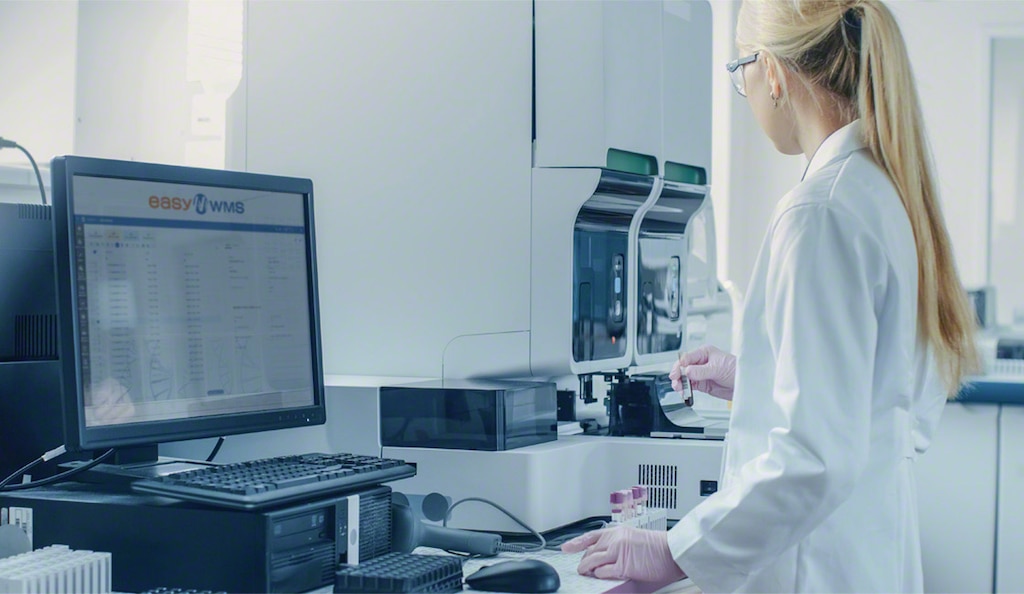 Un sistema WMS para logística de almacenes optimiza la organización y el control del almacenamiento criogénico