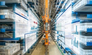El data flywheel transforma los datos de la bodega en mejora continua operativa