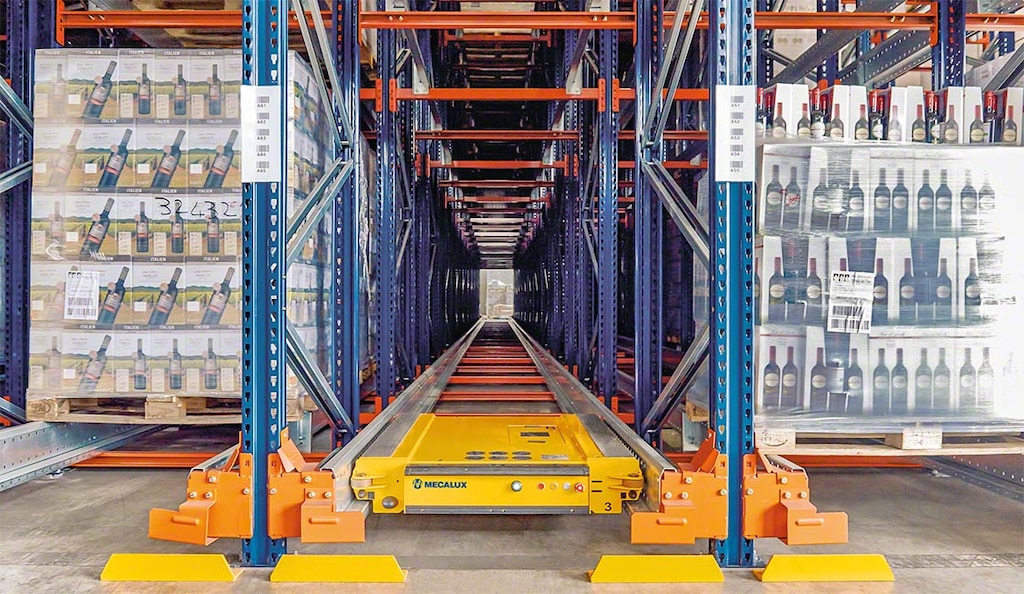 El sistema Pallet Shuttle permite aplicar el método FIFO de gestión de la mercancía