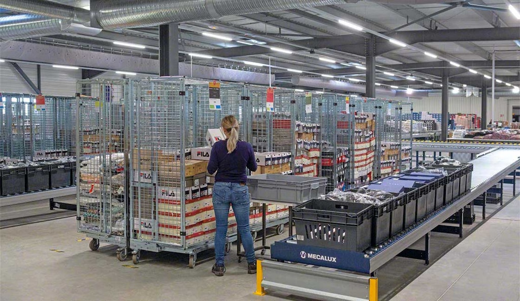 Gracias a las microbodegas las empresas de e-commerce y retail entregan pedidos sin demora