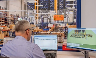 El reabastecimiento consiste en mantener niveles de inventario adecuados para cubrir la demanda