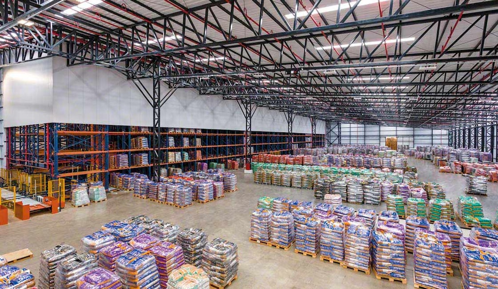Existen diferentes tipos de relocalización de bodegas en función del alcance del proyecto
