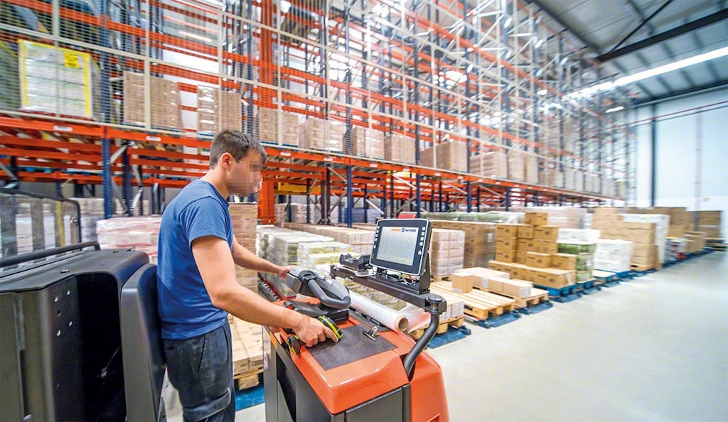 Los warehouse tracking system ayudan a los operadores 3PL a compartir informes con sus clientes