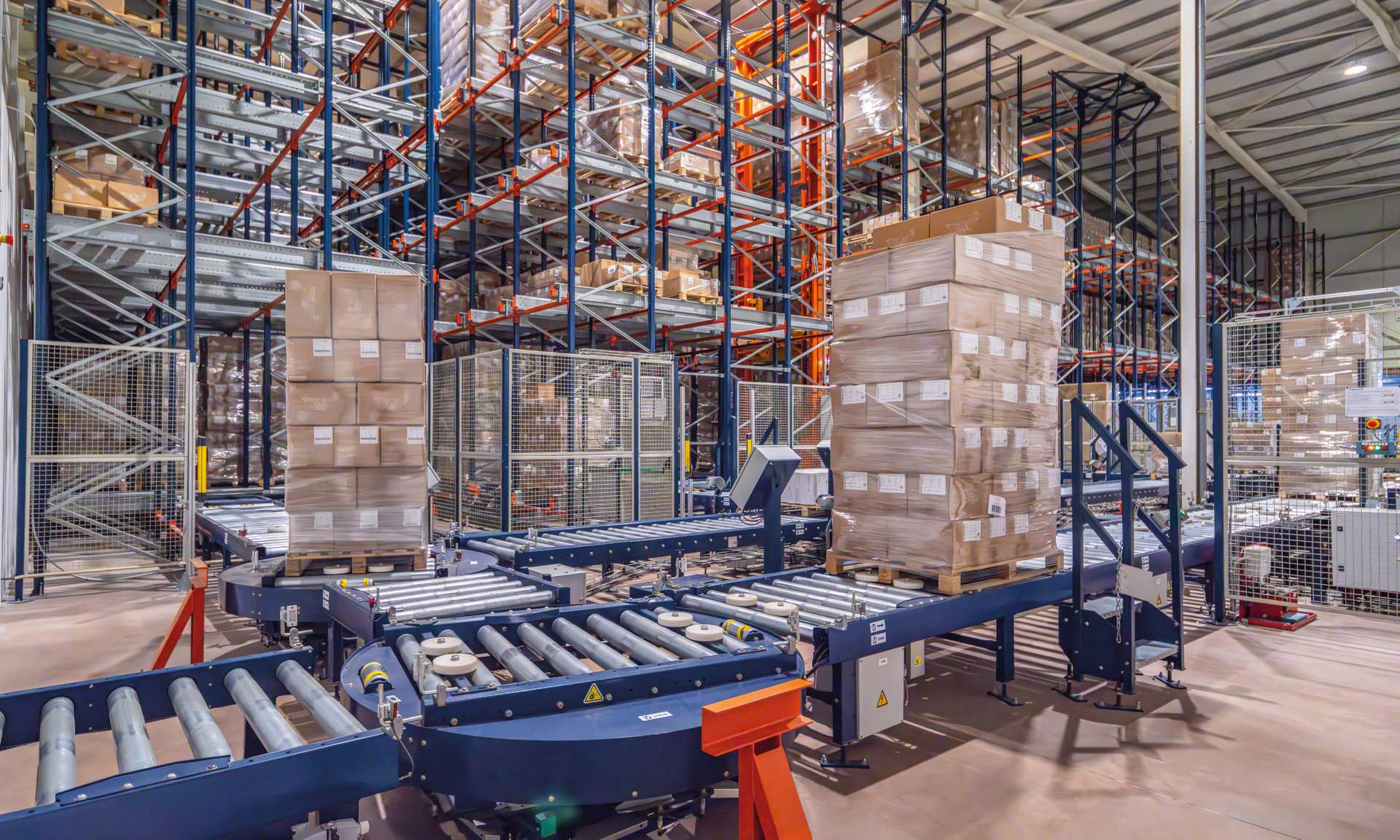ADA automatiza el almacenamiento de su fábrica de material médico ADA automatiza el almacenamiento de su fábrica de material médico