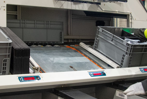Las cajas regresan automáticamente al almacén