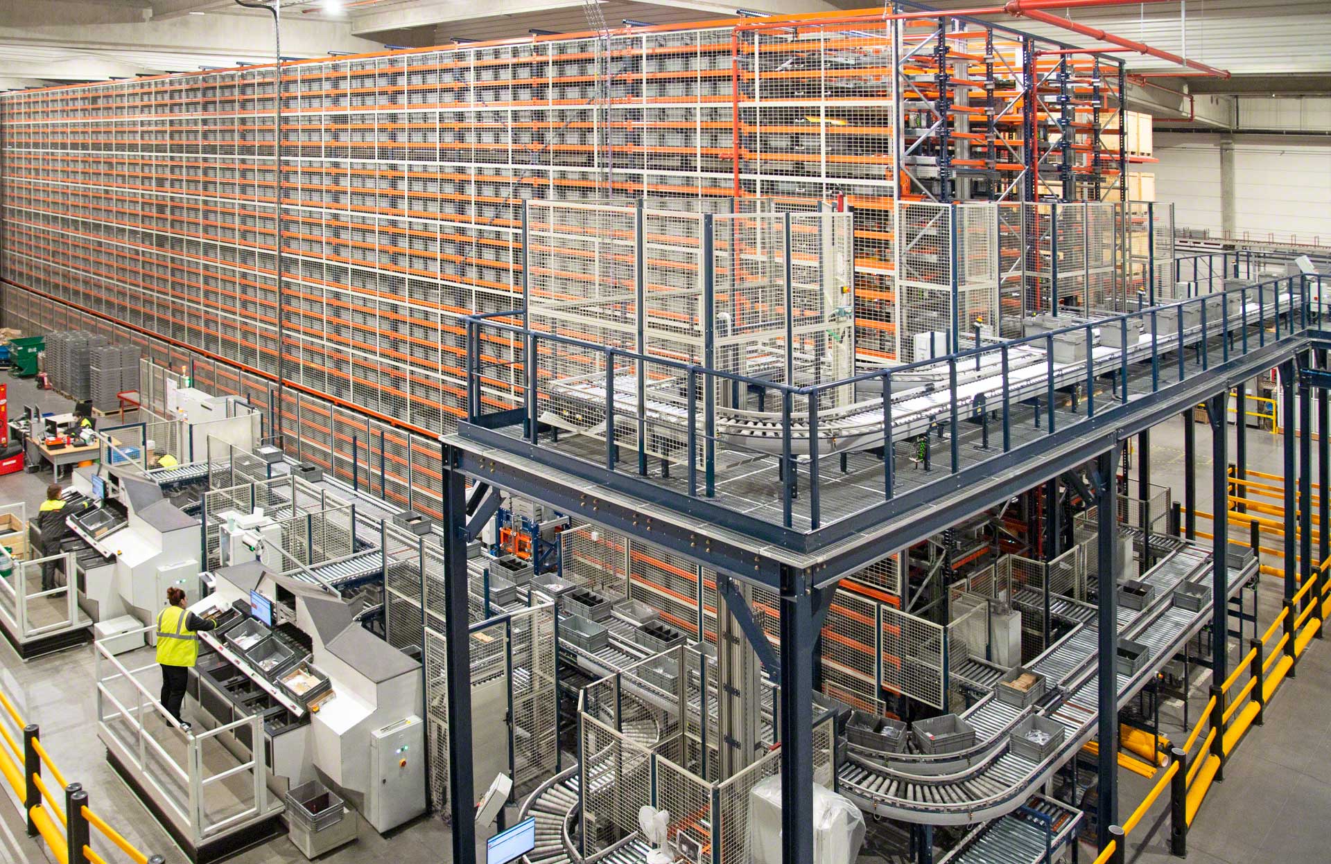 La estación de picking de alto rendimiento facilita la preparación masiva de pedidos
