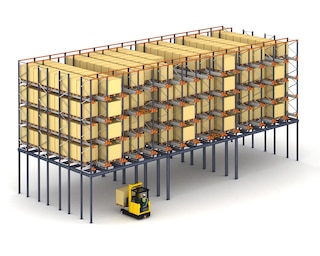 En almacenes de espacio reducido, se puede colocar el sistema Pallet Shuttle en un mezzanine estructural para aprovechar la superficie