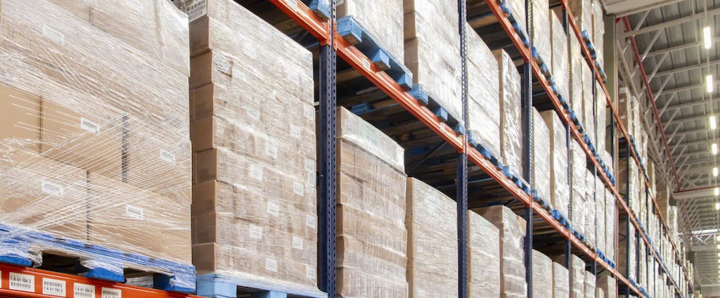 Easy Logistique: cerca de 100.000 pallets con muebles para el hogar